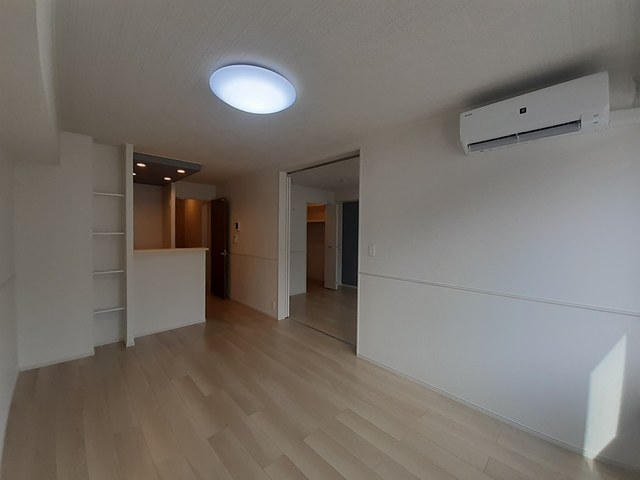 スペチアーレ　トレ リビング