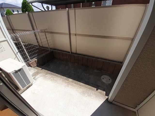 ビッグ　ウエスト ベランダ