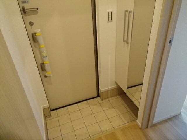 ガーデン・ベル 玄関