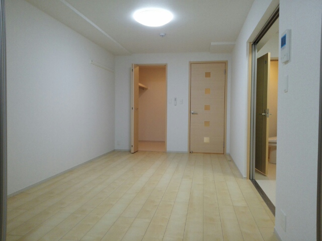 ニューファーム リビング