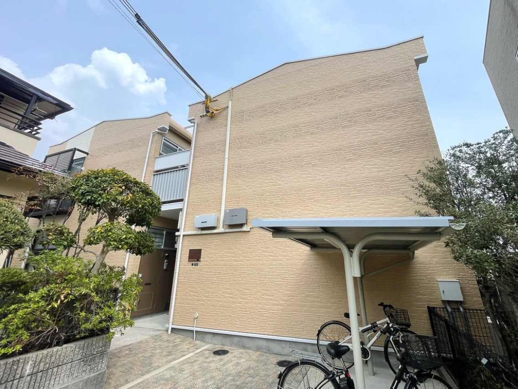 レオパレスＣＯＺＹ 外観