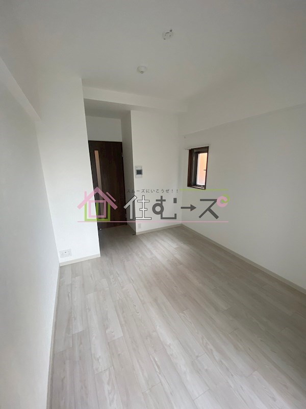 フォーリアライズ難波南レーヴ リビング