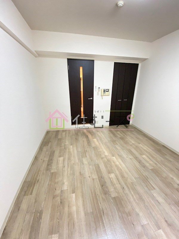 SWISS難波西 リビング