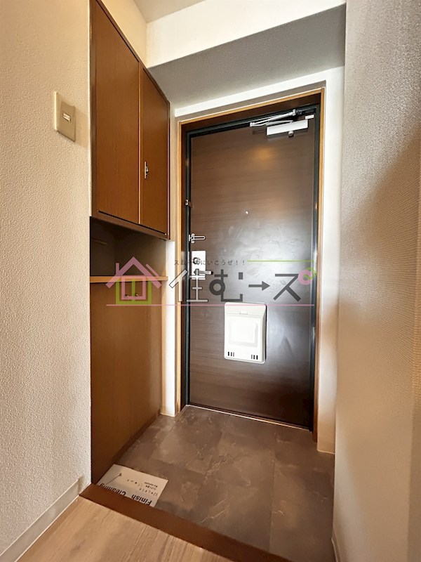 フルーレ住之江 玄関