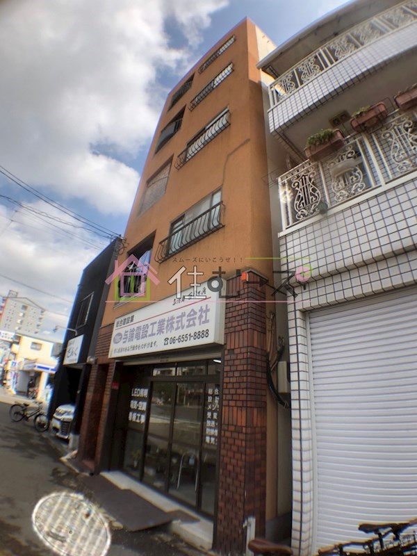 ロータスハイツ 外観