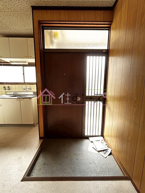 ブランドール大正Ⅱ 玄関