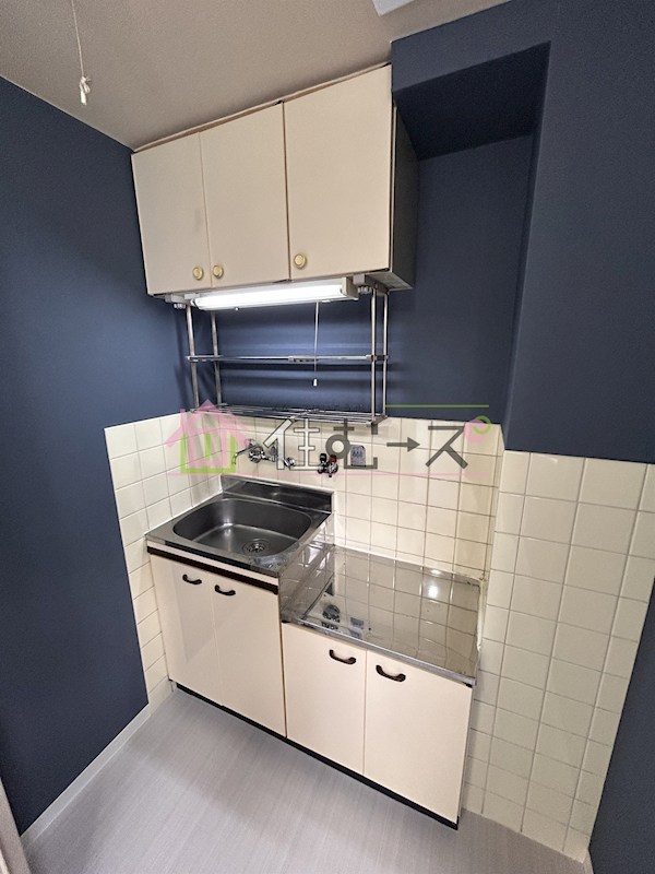 上汐泉本ビル キッチン