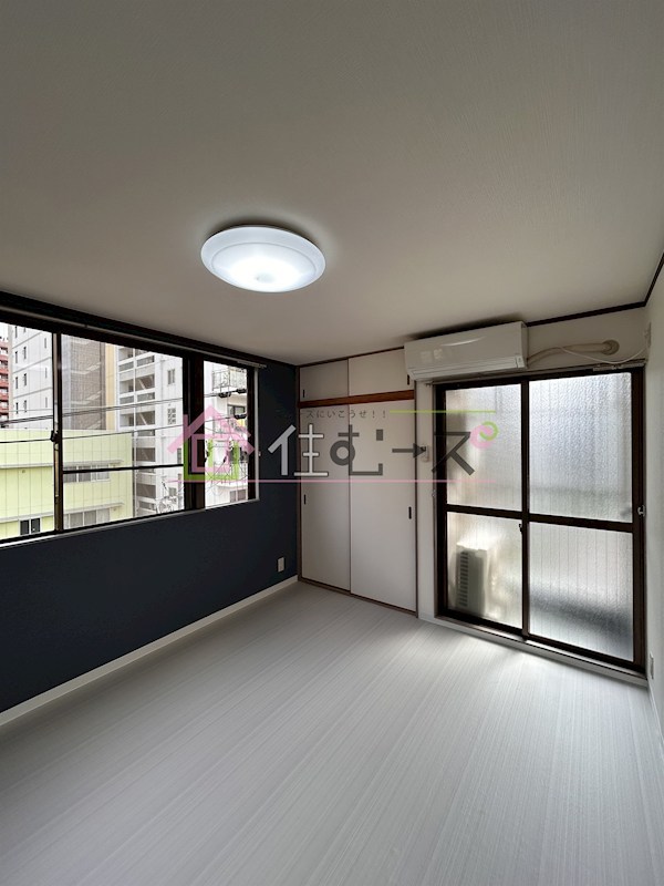 上汐泉本ビル ベッドルーム