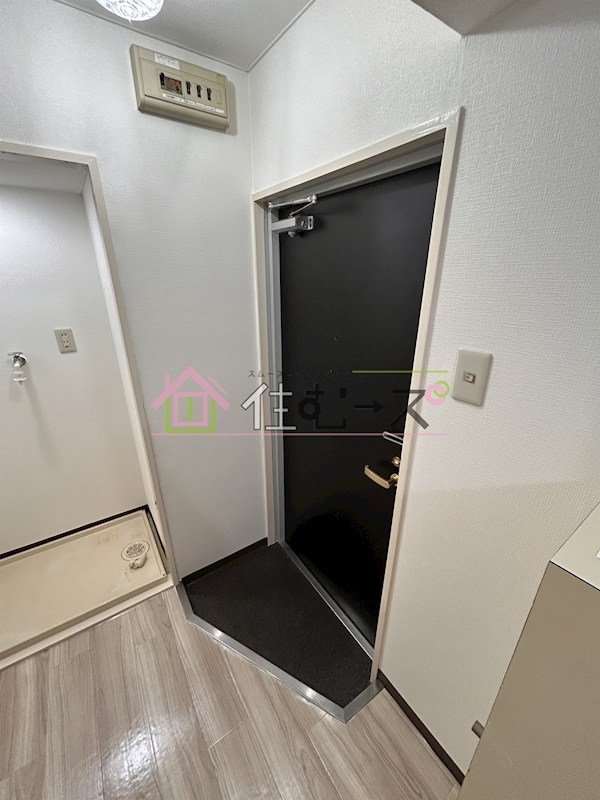 グランピア上汐 玄関