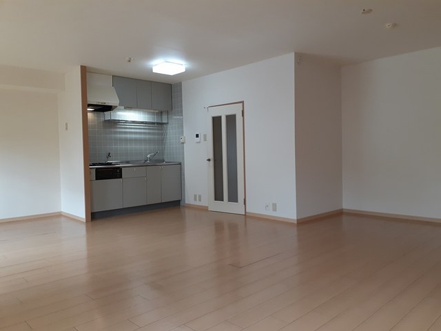 グランパスオーク リビング