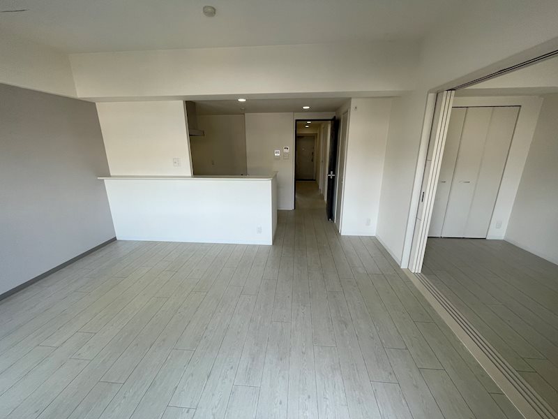 カビサ千里中央 リビング