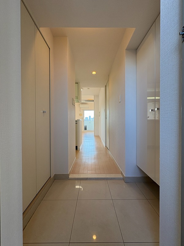 セイワパレス大阪城北 玄関