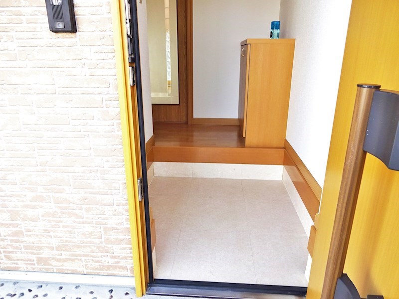 ライズハイツ 玄関