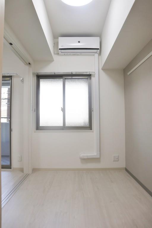 中条プレイス ベッドルーム