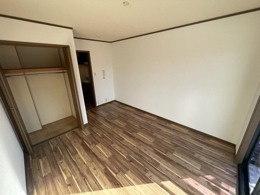 エレガンタナカ リビング