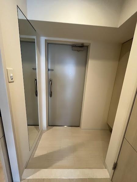 グレースリバー中之島 玄関