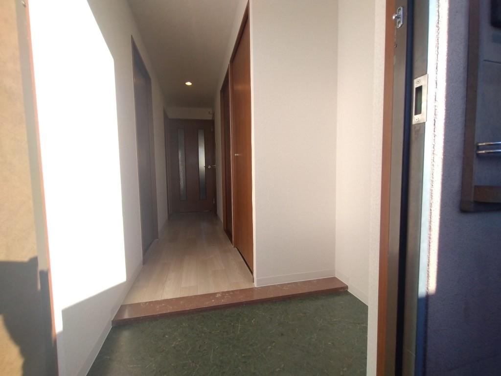 ベルデュール四條畷 玄関