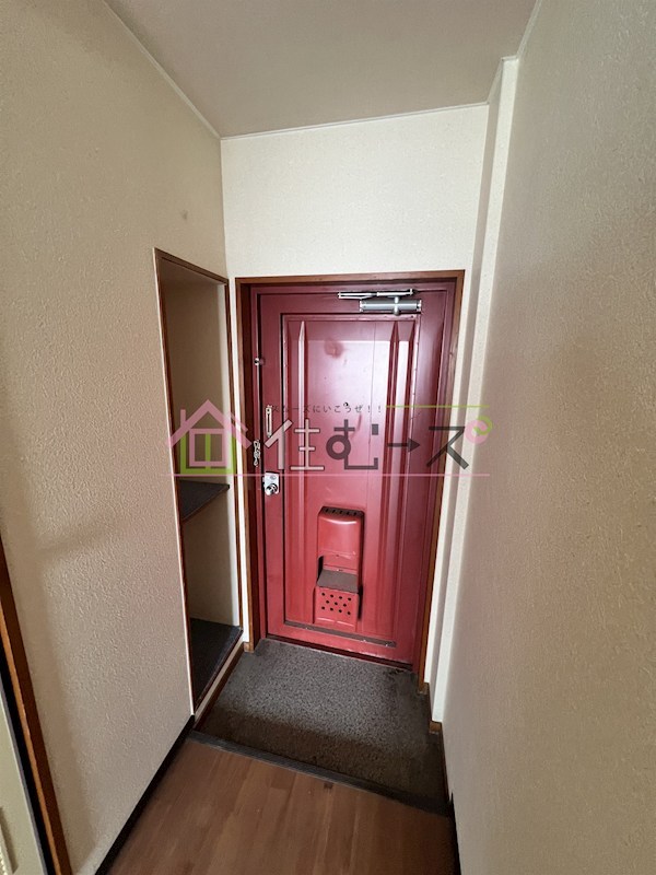 瓜破シャルマン 玄関