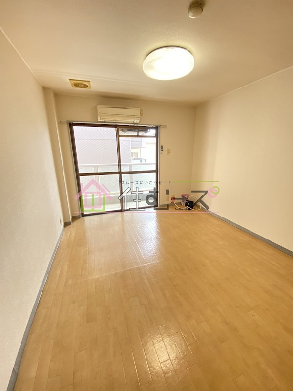 ティクスアパートメント ベッドルーム