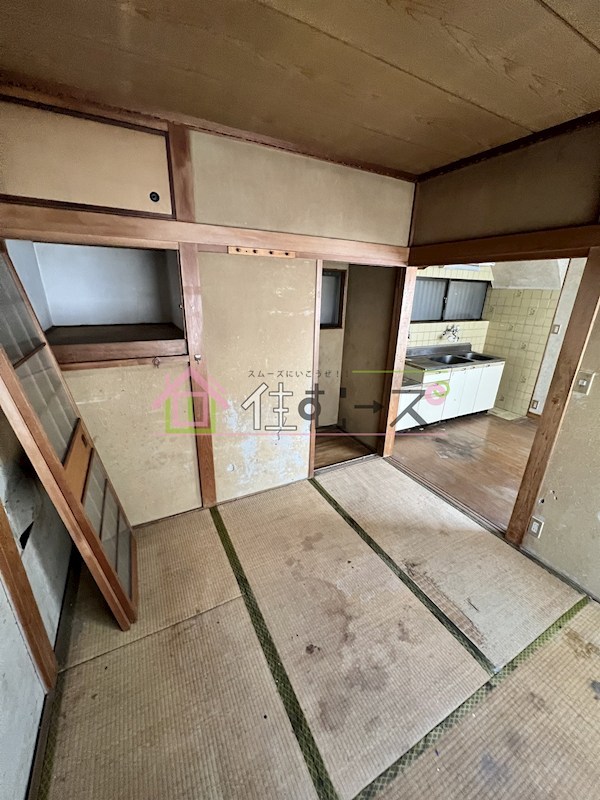 瓜破東3丁目戸建 リビング