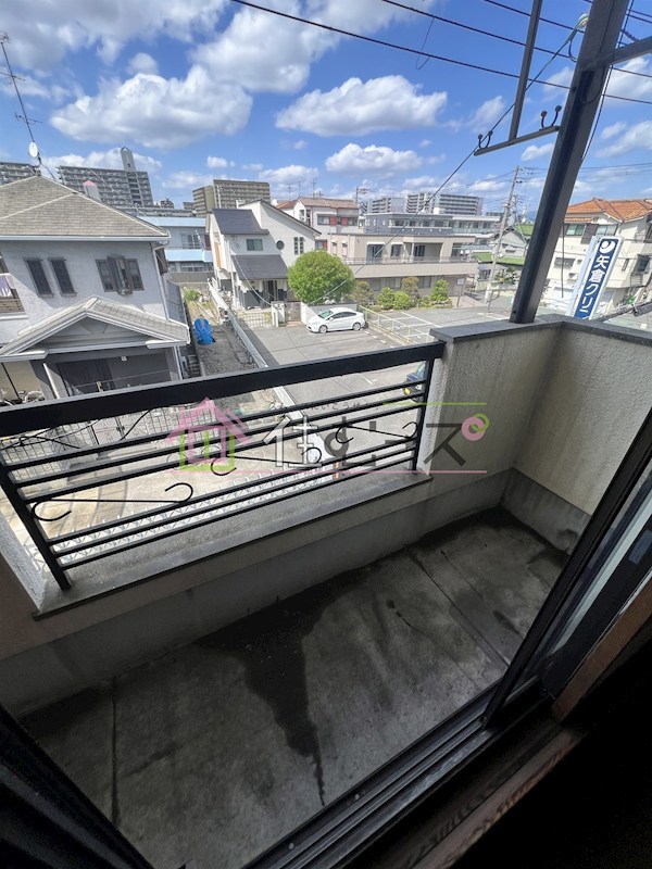 瓜破東3丁目戸建 ベランダ