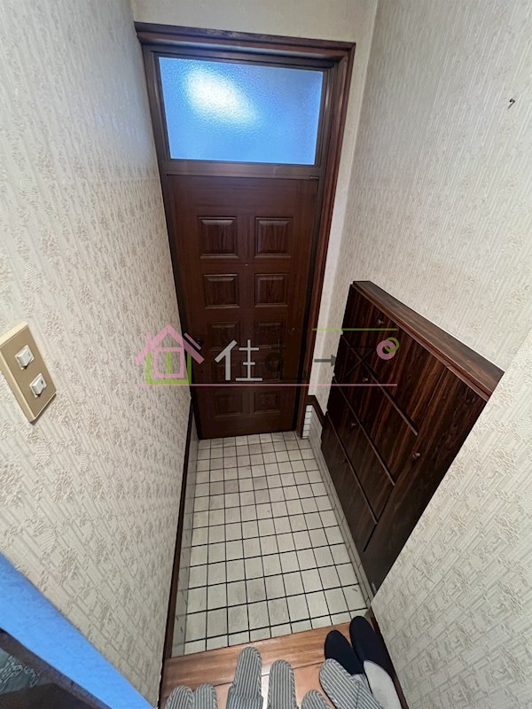 瓜破東4丁目戸建 玄関