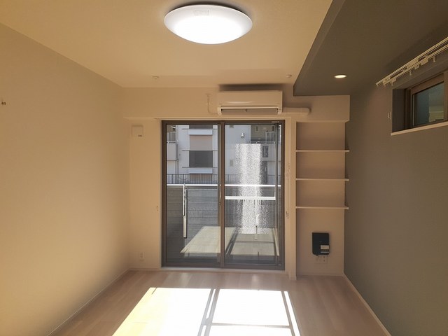 プリムローズ リビング