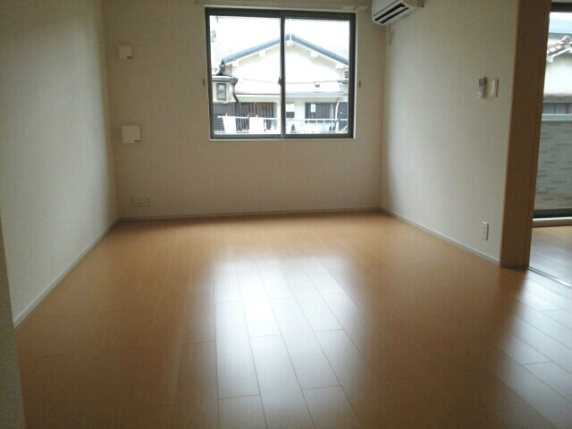 ラ・ルーチェ リビング