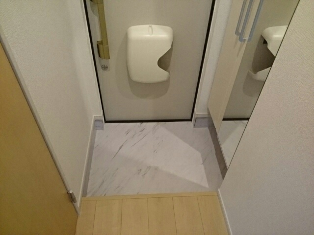 プリムローズ 玄関