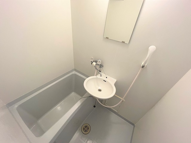 レオパレスＰａｄｄｙｆｉｅｌｄ 風呂画像