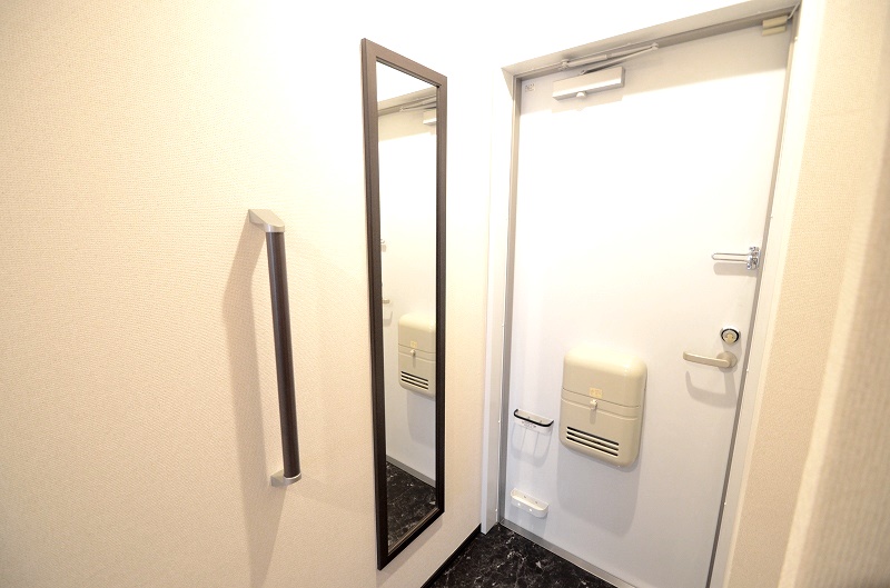 クレイノあさがお 玄関