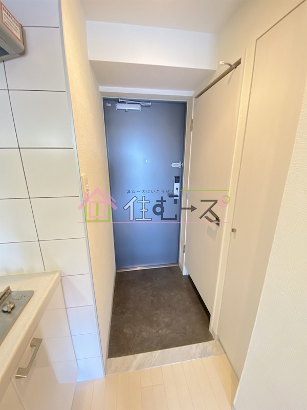 エスリード京橋ノースプレイス 玄関