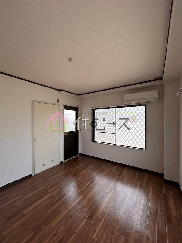 ロイヤルハイツまつい3 ベッドルーム