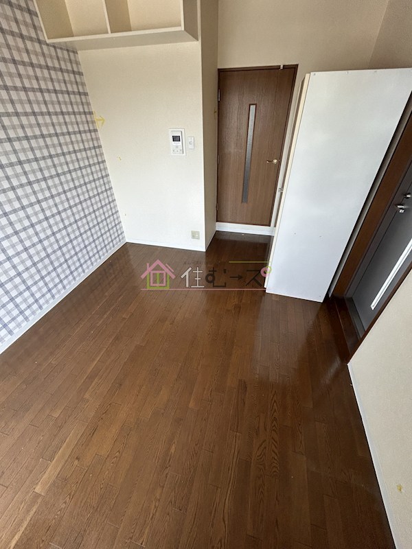 エストゥディオ・アヴァンサル リビング