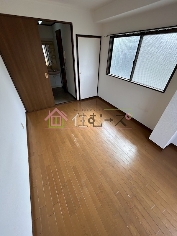 ビルシャナ長居 リビング