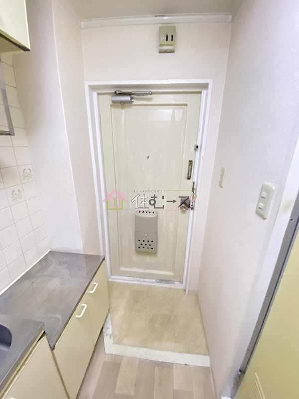 サニーハイツ都島 玄関