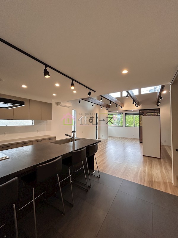 岡口邸南田辺　 リビング