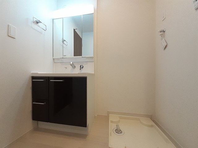 ＣＲＯＳＳ　ＦＩＥＬＤ その他1