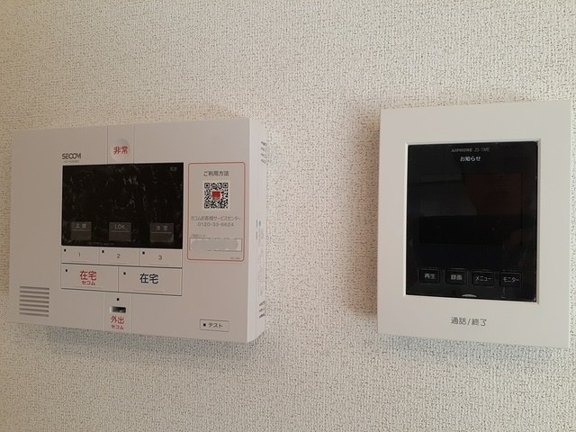 ＣＲＯＳＳ　ＦＩＥＬＤ その他5