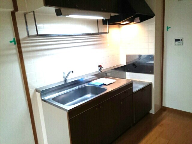 エーヴィヒ畠中Ⅰ キッチン