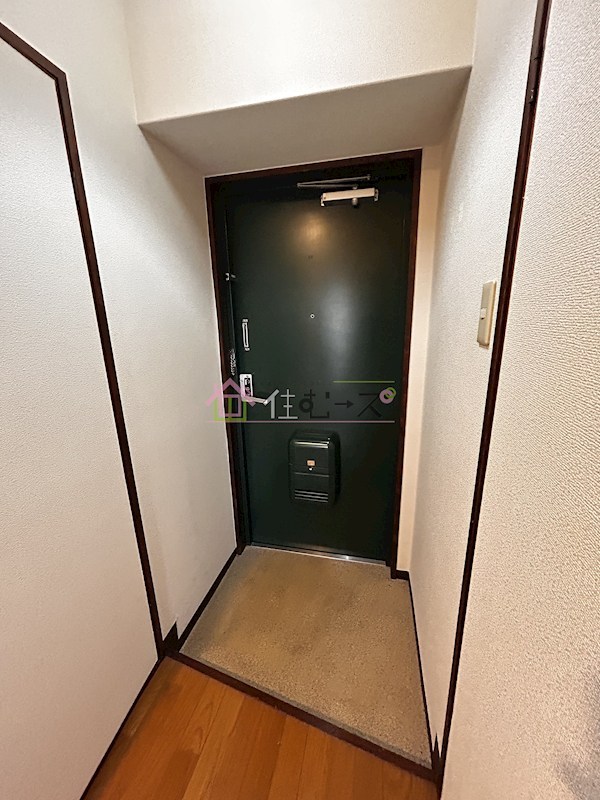 プロシード東小橋 玄関