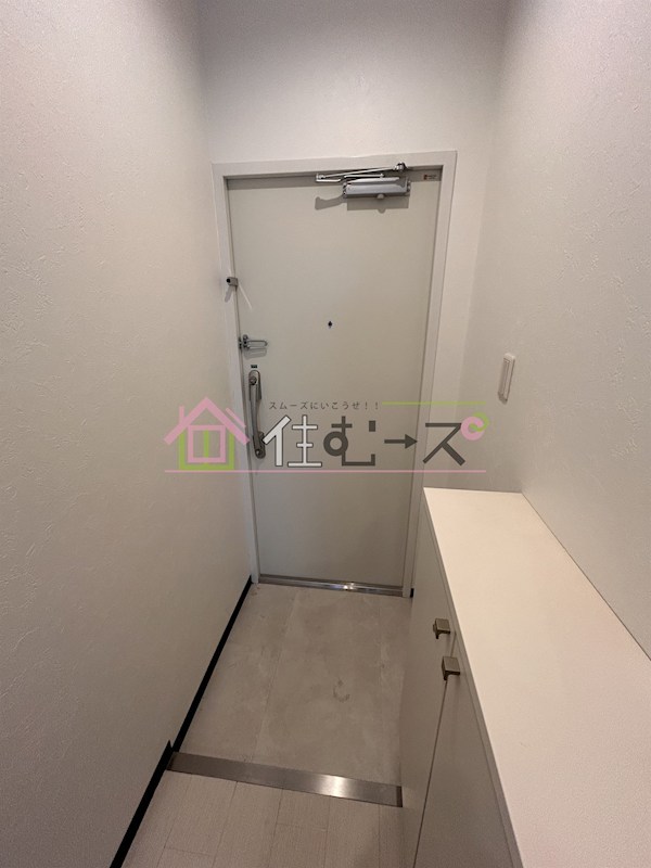 グランパシフィック天満橋 玄関