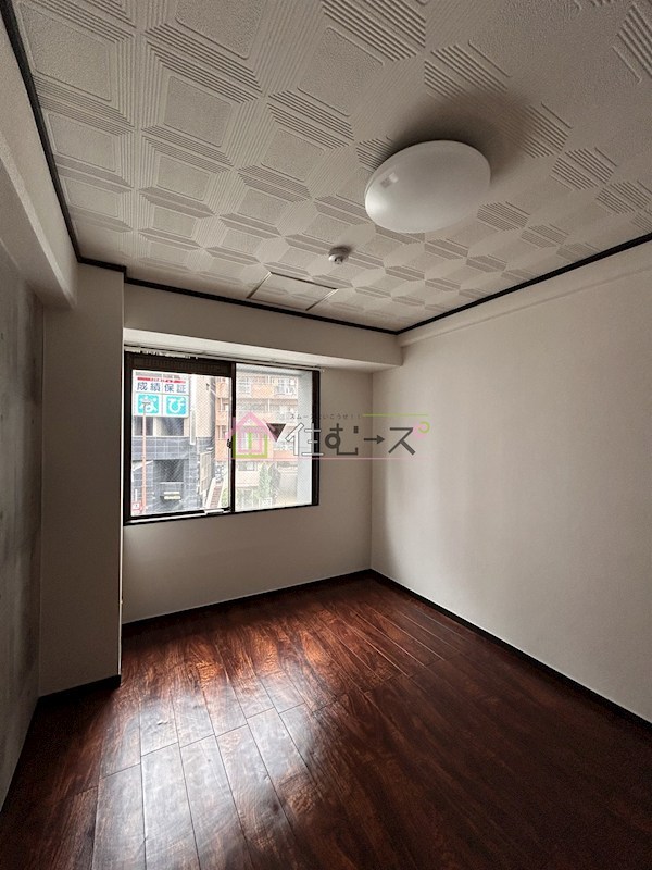 ノアーズアーク長堀通 ベッドルーム