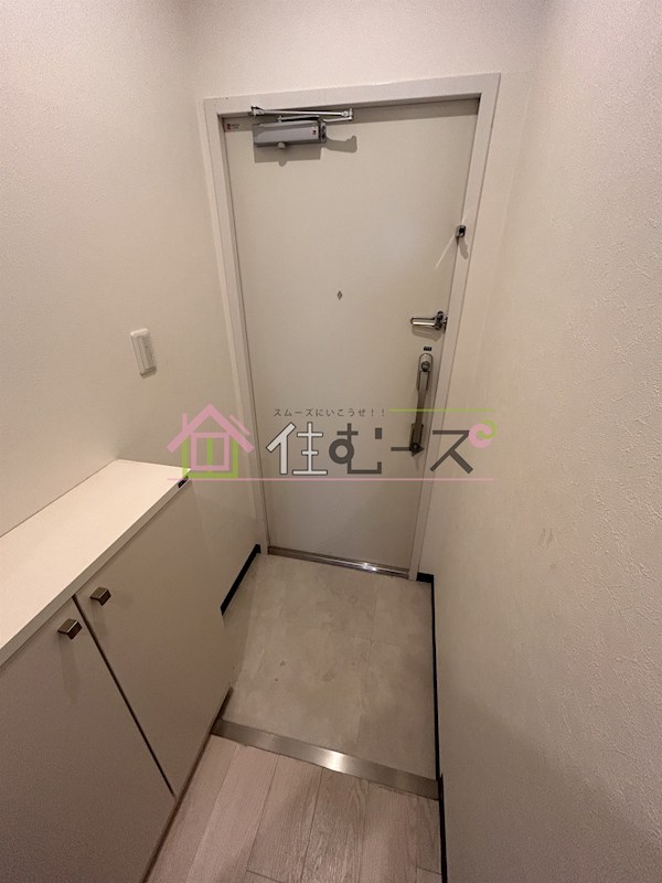 グランパシフィック天満橋 玄関