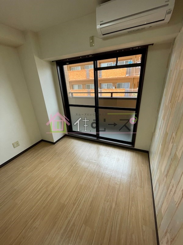 インターナショナル玉造 ベッドルーム