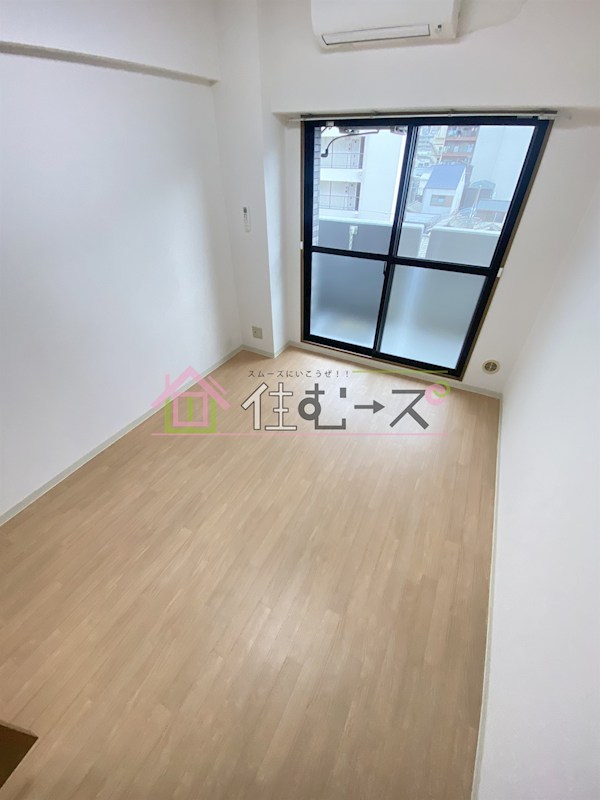 エスリード北梅田第2 ベッドルーム