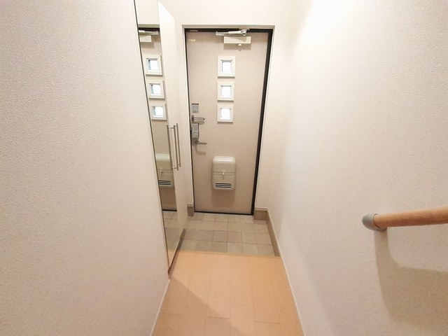 グラン　ソレイユ 玄関