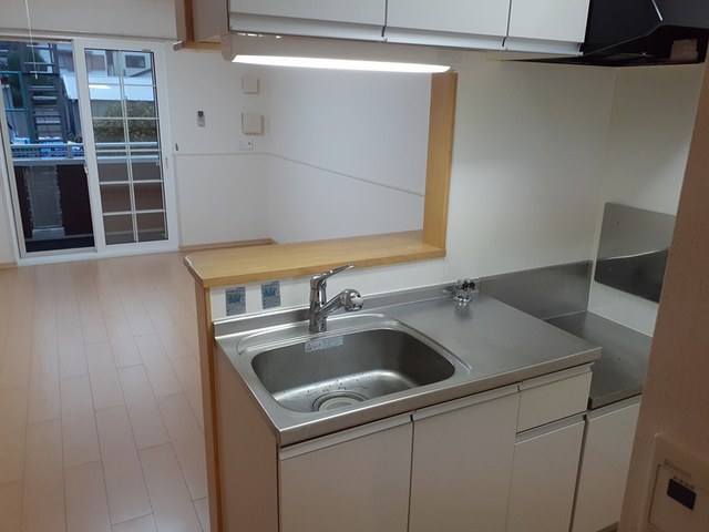 ＦＯＲＥＳＴ出島 キッチン