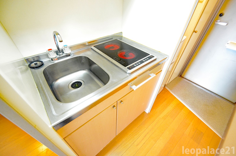 レオパレス新金岡 キッチン