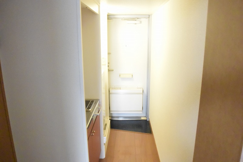 レオパレス豊中　北条 玄関